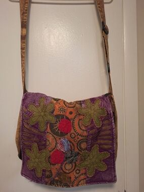 Boho Patchwork Crossbody Bag - Purple Floral Accent